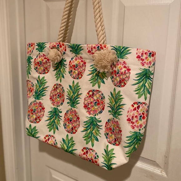 Pineapple Tote, Large Pineapple Beaded Canvas Tote With Large Rope Handles - Picture 7 of 16